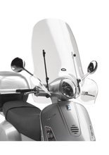 Screen transparent Givi for Vespa LX 50-125-150 (05 > 14), GTS 125-150-300 SUPER (08 > 19), GTS 125-150-250-300 (06 > 19)