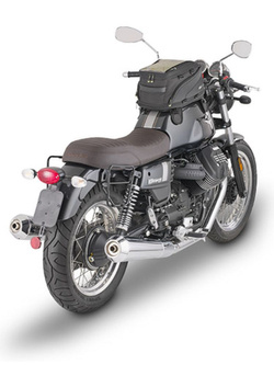 Expandable Magnetic Tankbag Givi EA130B [capacity: 20-26 L]