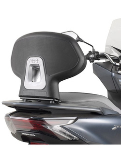 Specific Givi backrest for Honda PCX 125 (14-)