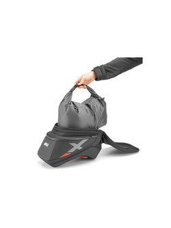 Tanklock bag Givi XL05 [capacity: 15-18 ltr]