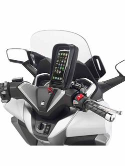 Universal support GIVI Smart Mount RC to mount the device holders S954SK, S956SK, S957SK, S958SK, S604 on the on the brake/clutch oil reservoir