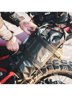 Waterproof roll-bag GIVI GRT714B [capacity: 20 ltr]